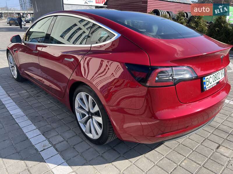 Седан Tesla Model 3 2018 в Львові фото 5 Седан Tesla Model 3 2018 в Львові