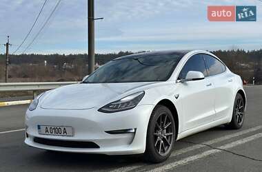 Седан Tesla Model 3 2019 в Києві