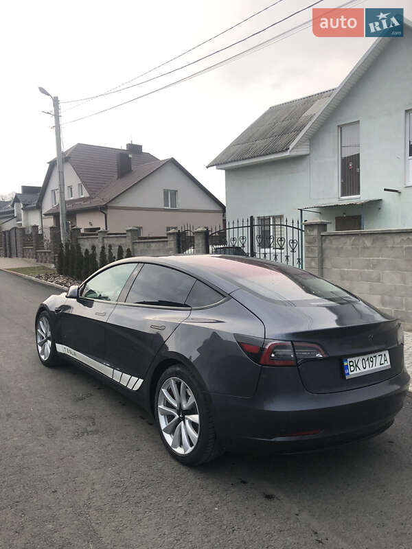 Седан Tesla Model 3 2018 в Ровно фото 4 Седан Tesla Model 3 2018 в Ровно