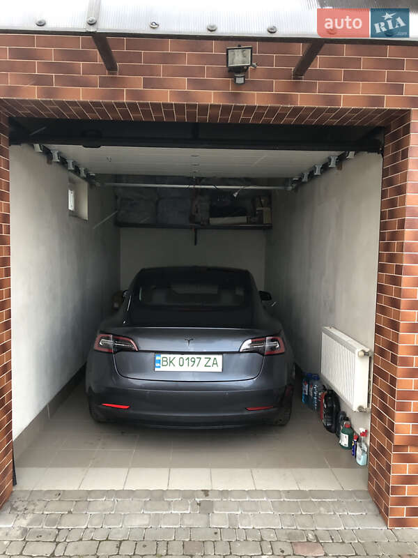 Седан Tesla Model 3 2018 в Ровно фото 26 Седан Tesla Model 3 2018 в Ровно