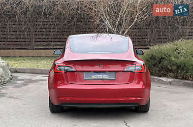 Седан Tesla Model 3 2018 в Днепре