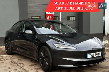 Седан Tesla Model 3 2024 в Киеве