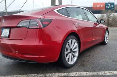 Седан Tesla Model 3 2018 в Києві