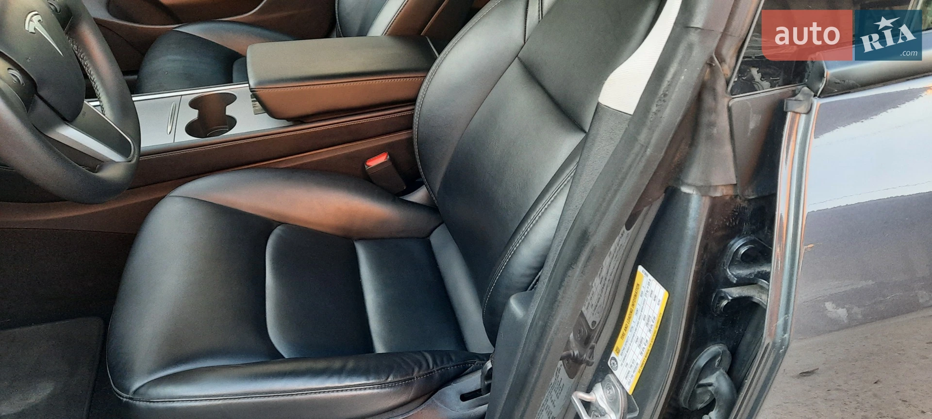 2020 Tesla Model 3 - мініатюра 15