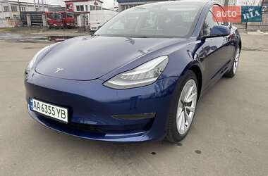 Седан Tesla Model 3 2022 в Києві