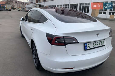 Седан Tesla Model 3 2018 в Киеве