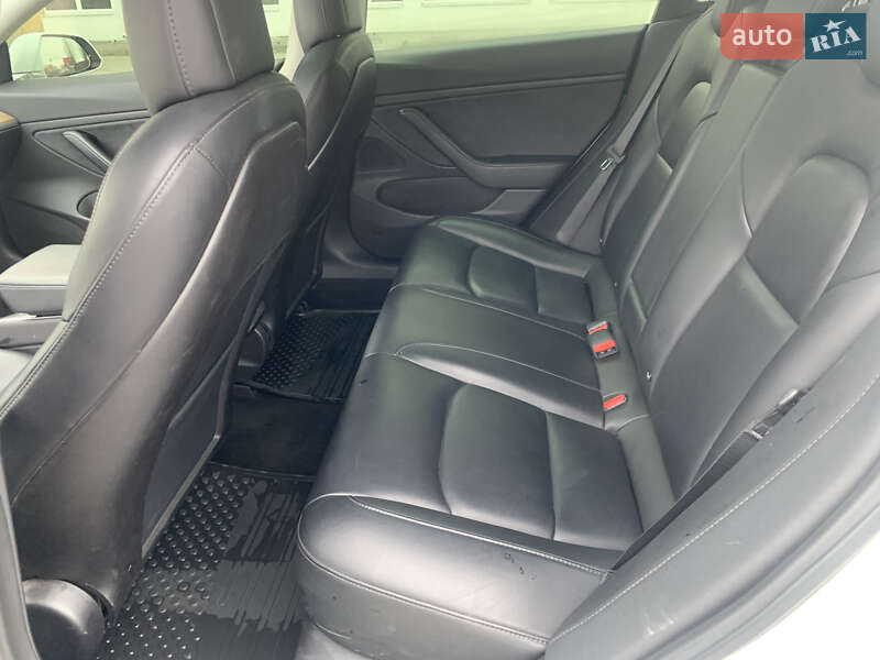 Седан Tesla Model 3 2018 в Києві фото 20 Седан Tesla Model 3 2018 в Києві