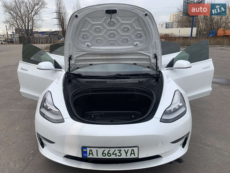 Седан Tesla Model 3 2018 в Києві фото 28 Седан Tesla Model 3 2018 в Києві