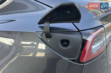 Седан Tesla Model 3 2018 в 