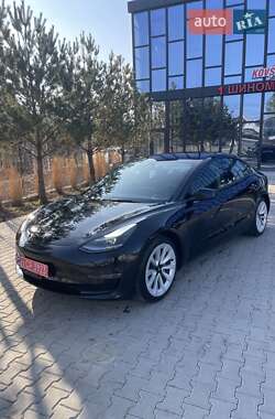 Седан Tesla Model 3 2022 в Рівному