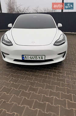 Седан Tesla Model 3 2018 в 