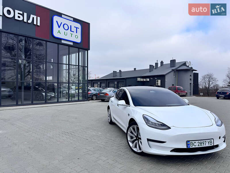 Седан Tesla Model 3 2019 в 