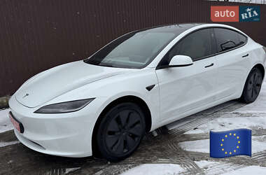 Седан Tesla Model 3 2024 в Луцке