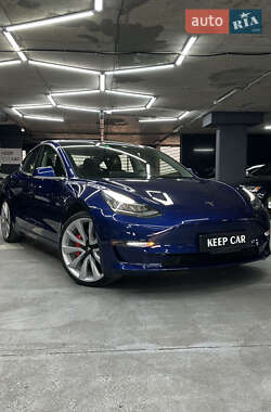 Седан Tesla Model 3 2018 в 