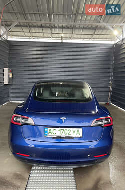 Седан Tesla Model 3 2019 в Камне-Каширском