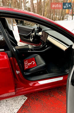 Седан Tesla Model 3 2018 в 