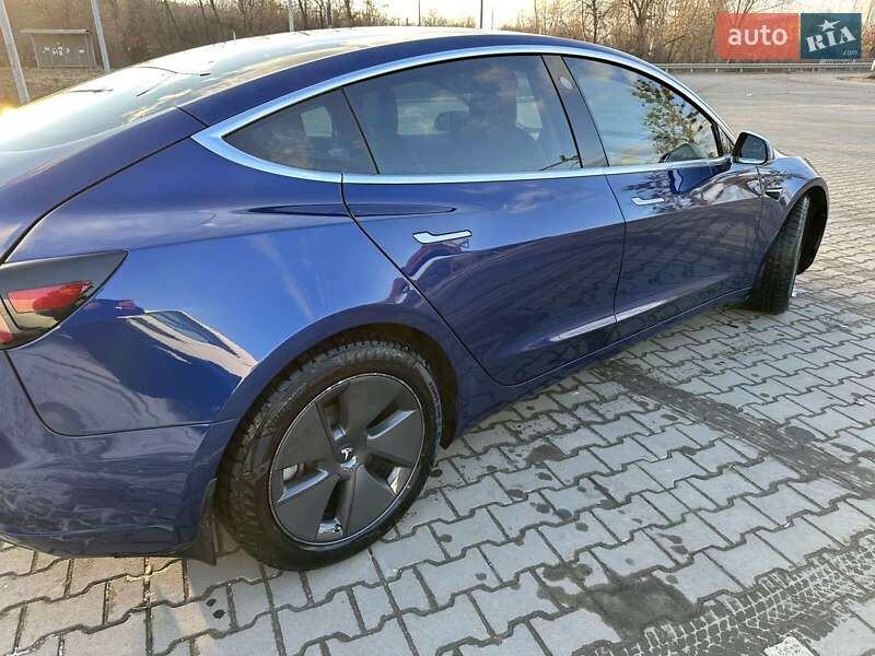 Седан Tesla Model 3 2020 в Львові фото 8 Седан Tesla Model 3 2020 в Львові