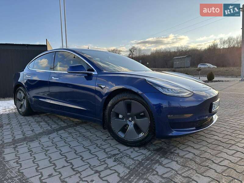 Седан Tesla Model 3 2020 в Львові фото 11 Седан Tesla Model 3 2020 в Львові