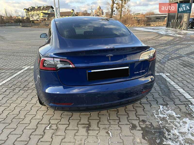 Седан Tesla Model 3 2020 в Львові фото 13 Седан Tesla Model 3 2020 в Львові