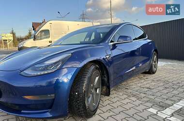 Седан Tesla Model 3 2020 в Львові фото 14 Седан Tesla Model 3 2020 в Львові