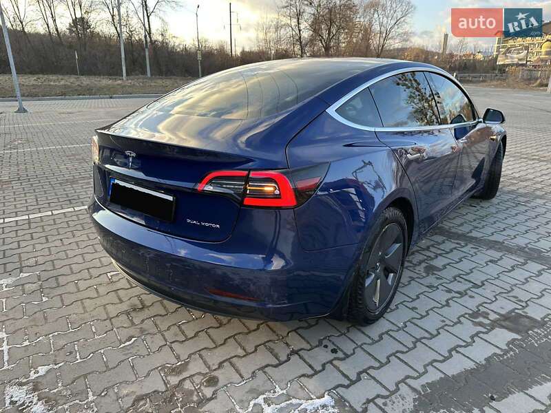 Седан Tesla Model 3 2020 в Львові фото 15 Седан Tesla Model 3 2020 в Львові