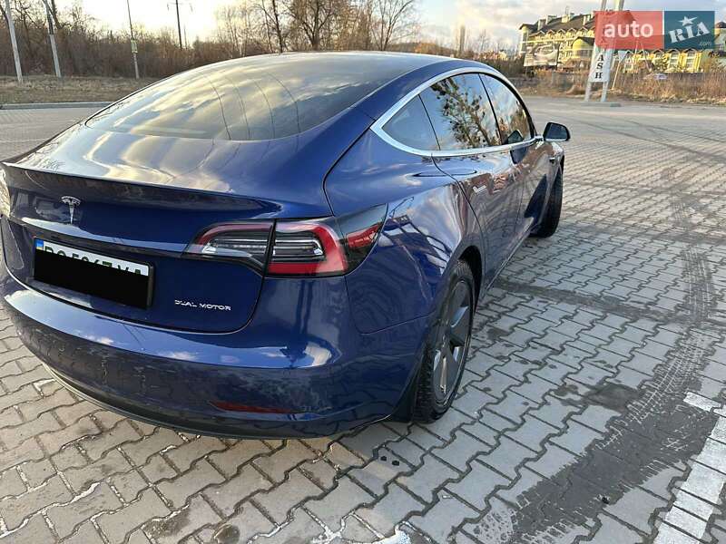 Седан Tesla Model 3 2020 в Львові фото 22 Седан Tesla Model 3 2020 в Львові