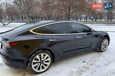 Седан Tesla Model 3 2018 в Николаеве