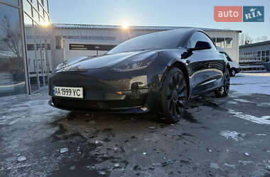 Седан Tesla Model 3 2022 в Броварах