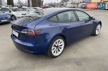 Седан Tesla Model 3 2022 в Києві