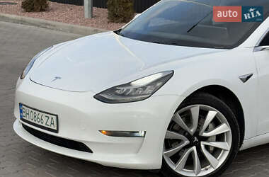 Седан Tesla Model 3 2018 в 