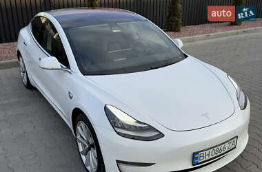 Седан Tesla Model 3 2018 в 