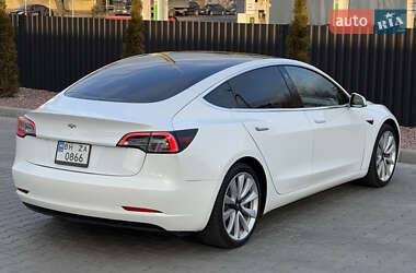 Седан Tesla Model 3 2018 в 