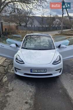 Седан Tesla Model 3 2019 в Харкові