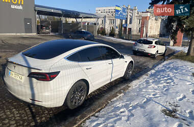 Седан Tesla Model 3 2020 в Кропивницькому