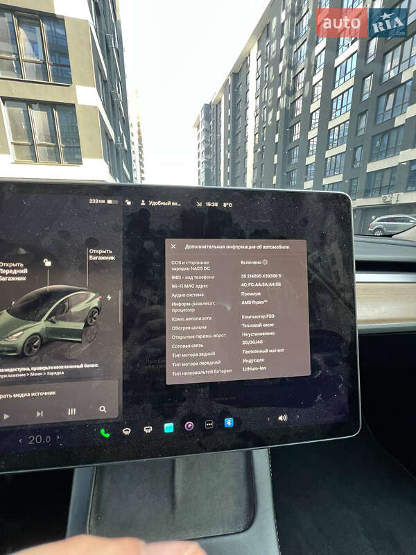 Седан Tesla Model 3 2022 в Ивано-Франковске