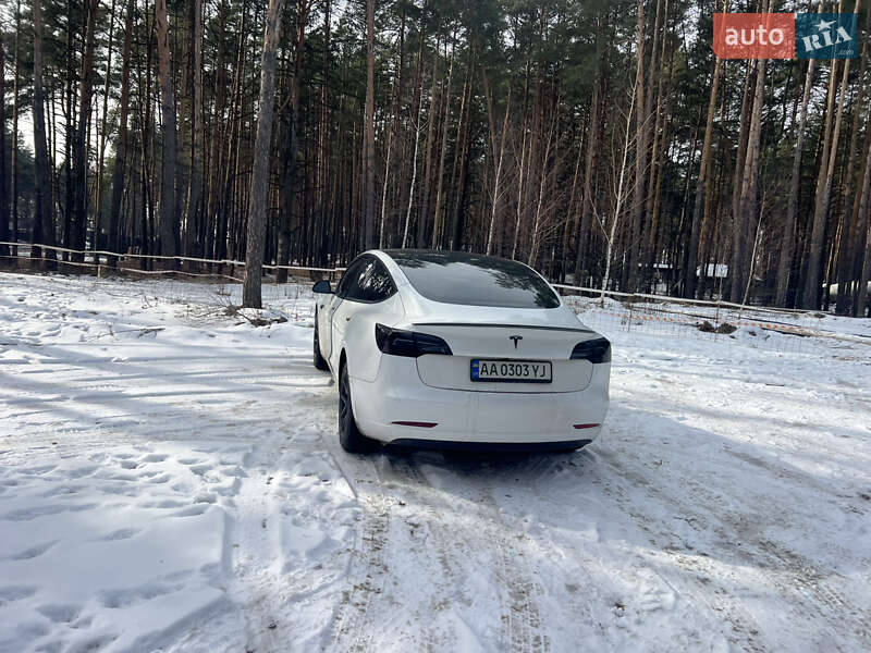 Седан Tesla Model 3 2021 в Киеве фото 10 Седан Tesla Model 3 2021 в Киеве