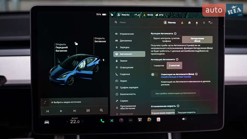 Седан Tesla Model 3 2018 в Львові