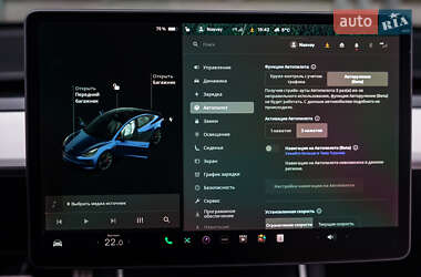 Седан Tesla Model 3 2018 в 