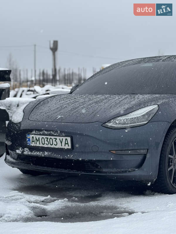 Седан Tesla Model 3 2020 в Житомире фото 2 Седан Tesla Model 3 2020 в Житомире
