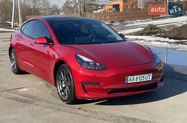 Седан Tesla Model 3 2021 в Києві