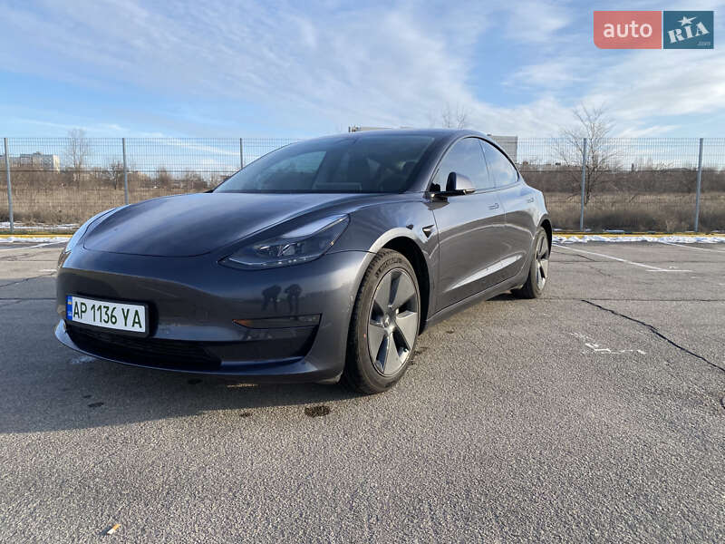 Седан Tesla Model 3 2021 в Запорожье