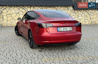 Седан Tesla Model 3 2021 в Львове