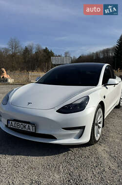 Седан Tesla Model 3 2022 в Тернополе