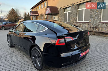 Седан Tesla Model 3 2019 в Владимире