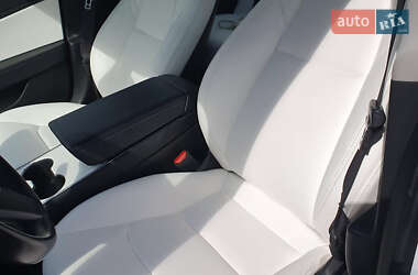 Седан Tesla Model 3 2018 в Кропивницькому