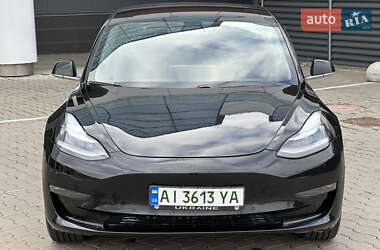 Седан Tesla Model 3 2019 в 