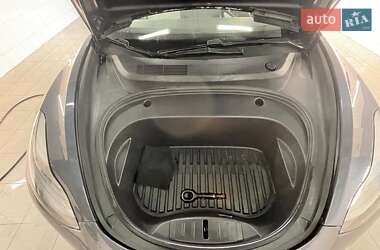 Седан Tesla Model 3 2021 в Львові фото 6 Седан Tesla Model 3 2021 в Львові