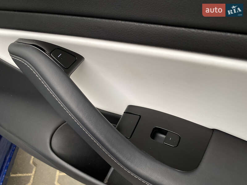 Седан Tesla Model 3 2018 в Луцке фото 66 Седан Tesla Model 3 2018 в Луцке