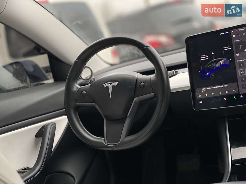 Седан Tesla Model 3 2018 в Луцке фото 83 Седан Tesla Model 3 2018 в Луцке