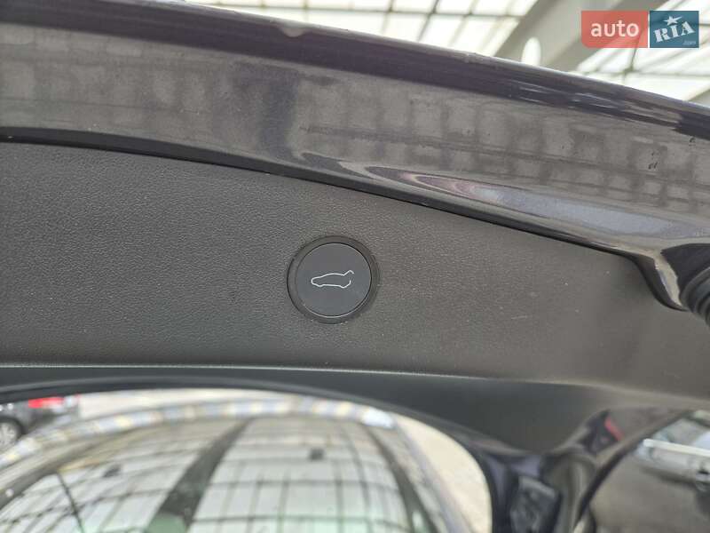 Седан Tesla Model 3 2021 в Киеве фото 14 Седан Tesla Model 3 2021 в Киеве